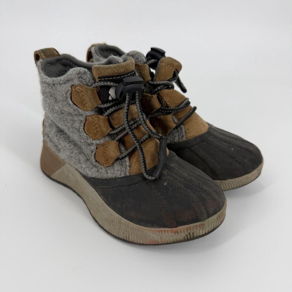 YOUTH SOREL OUT N ABOUT Classic WP Unisex Size US 1, Camel Brown, Black